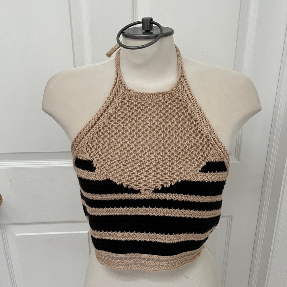 NWT Love Knits crocheted crop top size X-LARGE